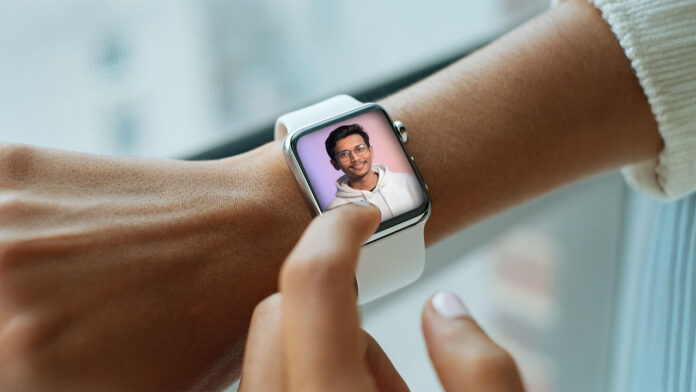 How to set custom wallpaper in smartwatch